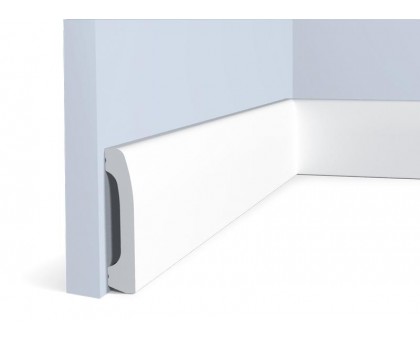 Плинтус Hiwood B70V2 69*14*2000 мм