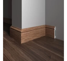 005-83 Напольный плинтус широкий 