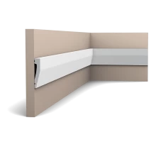 Плинтус из ударопрочного полимера SX159